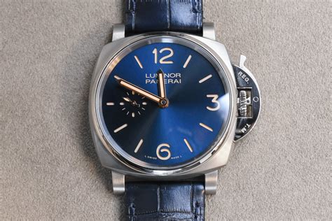 Panerai Luminor Due 3 Days Titanio 42mm PAM00728 .